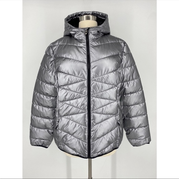 Spyder Hooded Water Resistant Puffer Jacket - Picture 1 of 13
